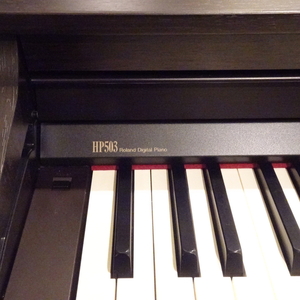 ローランドの電子ピアノを買取いたしました。