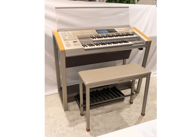 非売品★ 音楽 ヤマハエレクトーン コンクール 入賞 銀メダル 記念品 贈呈 ピアノ・エレクトーン専用表彰メダルピアノ・エレクトーン表彰