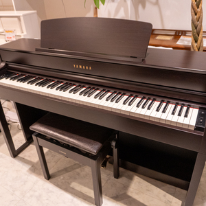 【販売済】ヤマハ　CLP-545R